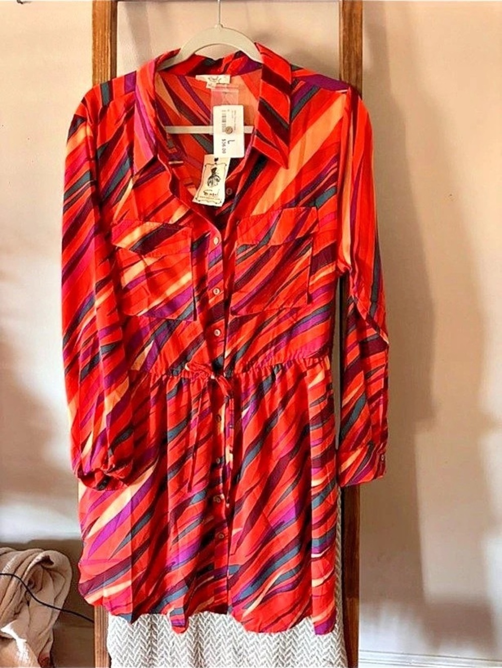 Easel  Abstract Print Mini Dress in Red & Blue